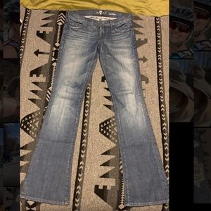7 for all Mankind “Rocker” flared leg, super cute
